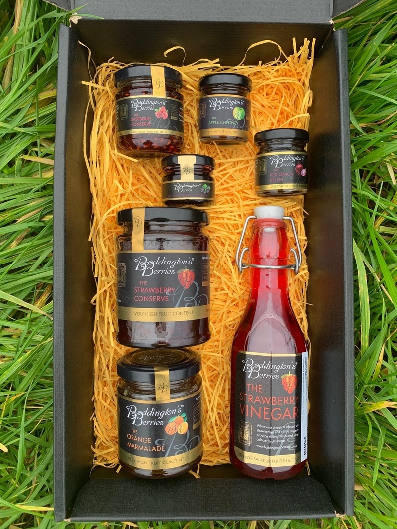 Best of Boddingtons Preserve Hamper
