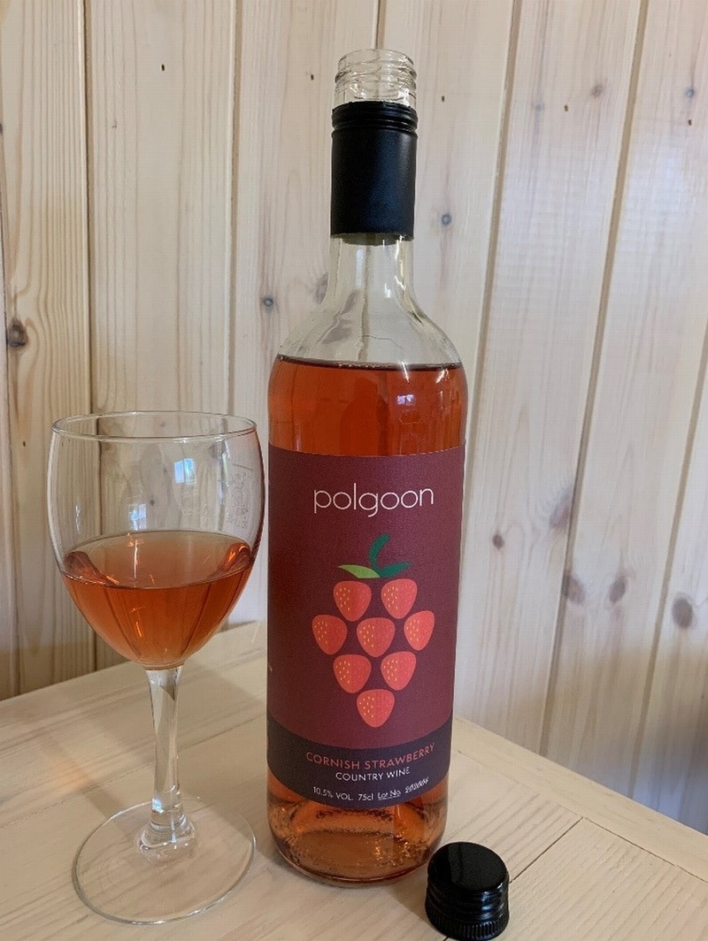 Cornish Strawberry Country Wine 75cl
