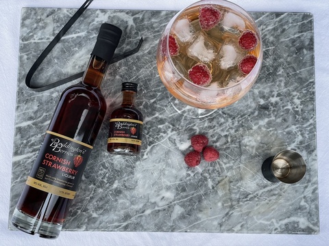 Boddington's Berries - Cornish Strawberry Liqueur - Cocktail
